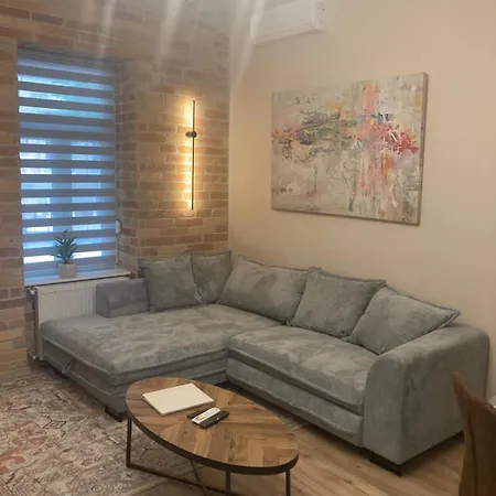 Koedvirag Apartment Szeged